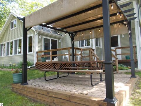357 Henderson Lake Dr, Lupton, MI 48635 photo 23