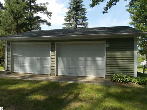 357 Henderson Lake Dr, Lupton, MI 48635 photo 35