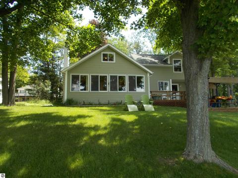 357 Henderson Lake Dr, Lupton, MI 48635 photo 19