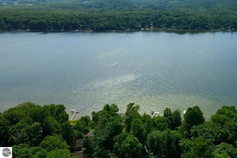 4331 E Shore Dr, Grawn, MI 49637 photo 33