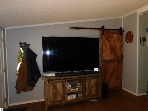 1815 E Countyline Rd, Hale, MI 48739 photo 7