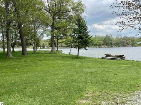 5444 E Lake Dr, Hale, MI 48739 photo 43