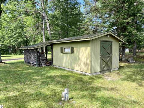 5444 E Lake Dr, Hale, MI 48739 photo 37