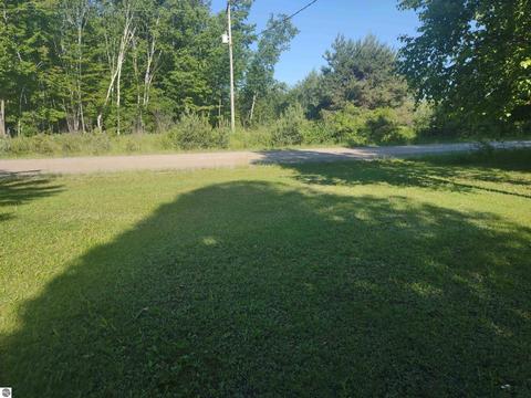 1086 N Lehman Rd, Twining, MI 48766 photo 5