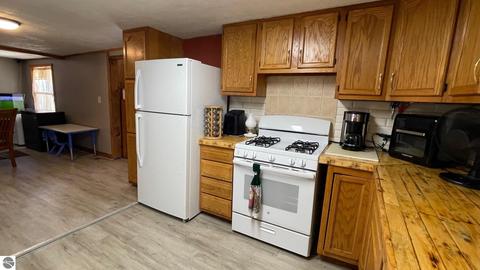 1118 E M 72, Grayling, MI 49738 photo 18