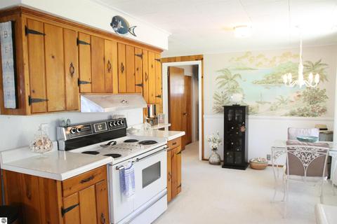 1050 S 13th St, Au Gres, MI 48703 photo 31