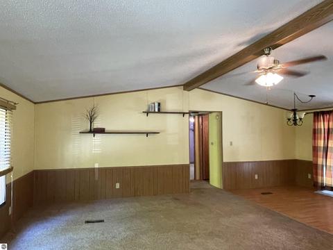 2101 E Rock Rd, Clare, MI 48617 photo 8