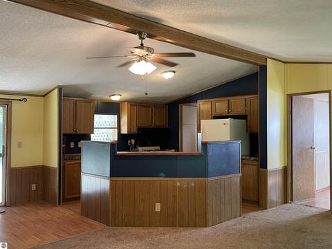 2101 E Rock Rd, Clare, MI 48617 photo 14