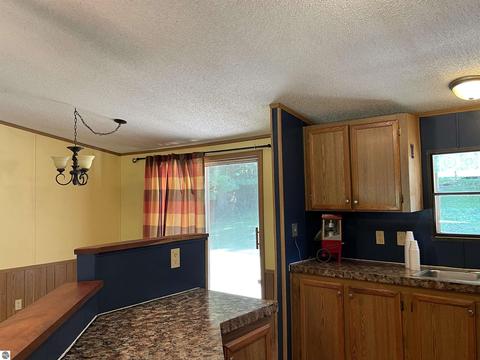 2101 E Rock Rd, Clare, MI 48617 photo 15