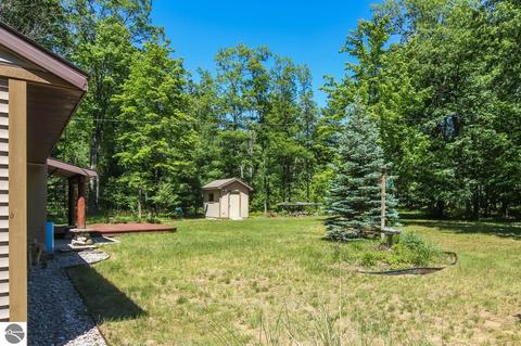 5055 Karlin Rd, Interlochen, MI 49643 photo 3