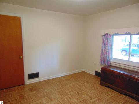 631 E North St, Ithaca, MI 48847 photo 33