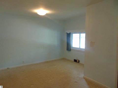 631 E North St, Ithaca, MI 48847 photo 24
