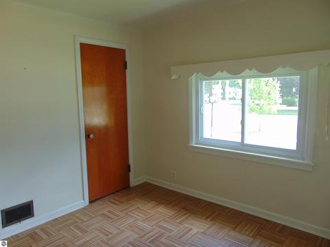 631 E North St, Ithaca, MI 48847 photo 23