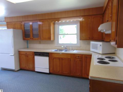 631 E North St, Ithaca, MI 48847 photo 11