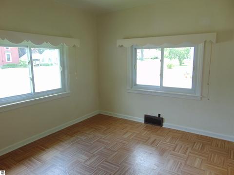 631 E North St, Ithaca, MI 48847 photo 22
