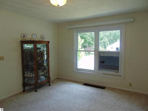 631 E North St, Ithaca, MI 48847 photo 19