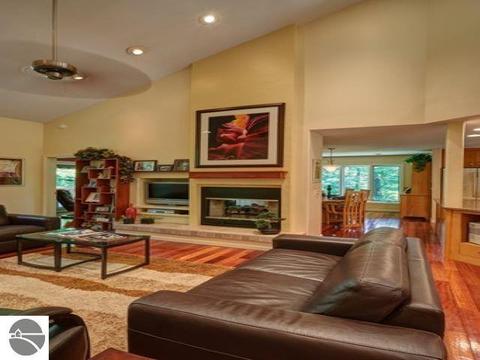 4209 Eagle Crst, Williamsburg, MI 49690 photo 11