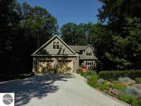 4209 Eagle Crst, Williamsburg, MI 49690 photo 8
