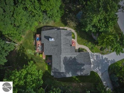 4209 Eagle Crst, Williamsburg, MI 49690 photo 9