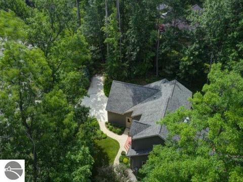 4209 Eagle Crst, Williamsburg, MI 49690 photo 10