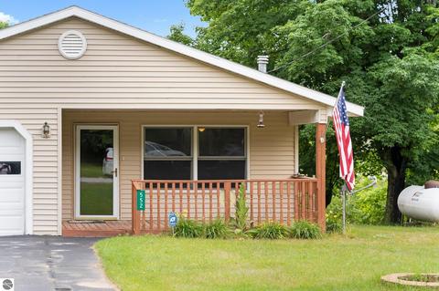 552 Gitchegumee Dr, Buckley, MI 49620 photo 25