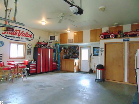355 Norton Gibbs Dr, Ithaca, MI 48847 photo 56