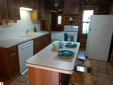 3637 Lakeside Dr, Lupton, MI 48635 photo 11