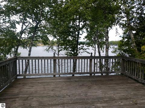 3637 Lakeside Dr, Lupton, MI 48635 photo 9