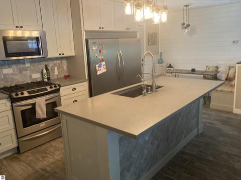 3816 E Shore Dr, Grawn, MI 49637 photo 4