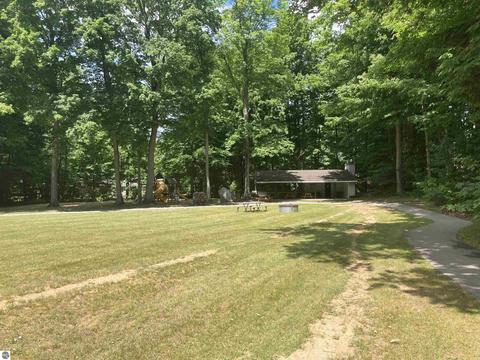 3816 E Shore Dr, Grawn, MI 49637 photo 54