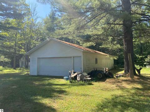 5865 Esmond Rd, Hale, MI 48739 photo 5