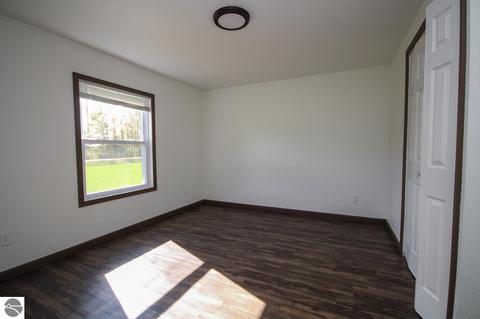 8781 E Baseline Rd, Mount Pleasant, MI 48858 photo 15