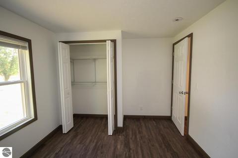 8781 E Baseline Rd, Mount Pleasant, MI 48858 photo 18