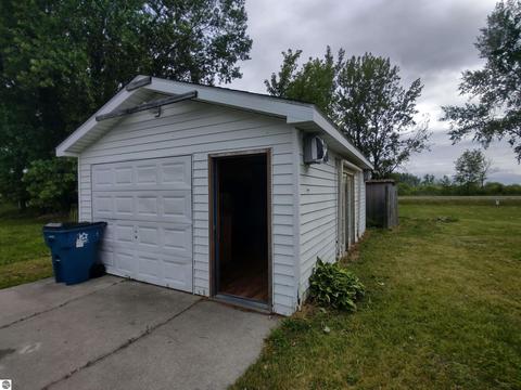 1841 Riverside Dr, Au Gres, MI 48703 photo 5
