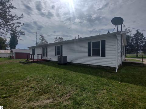 1841 Riverside Dr, Au Gres, MI 48703 photo 9
