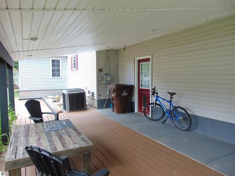 330 N Union St, Ithaca, MI 48847 photo 64