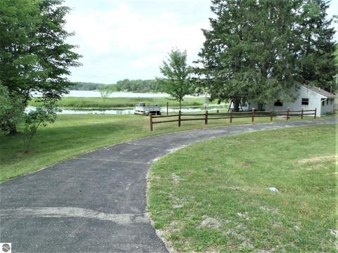 4583 State Rd, Hale, MI 48739 photo 1