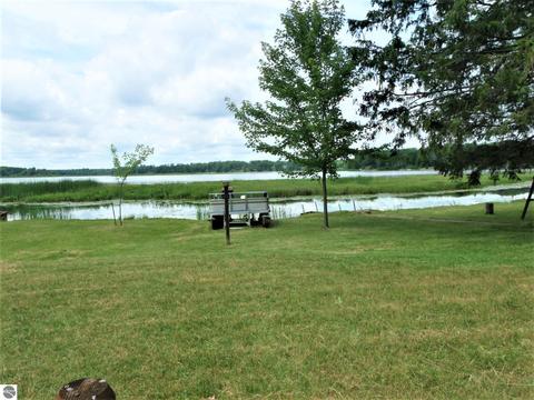 4583 State Rd, Hale, MI 48739 photo 3