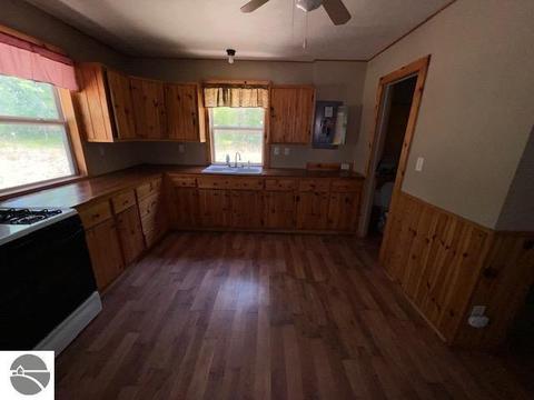 4103 E 40th St, Chase, MI 49623 photo 9