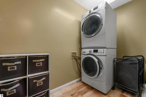 8073 S Quarter Rd, Cadillac, MI 49601 photo 15