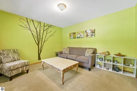 8073 S Quarter Rd, Cadillac, MI 49601 photo 26