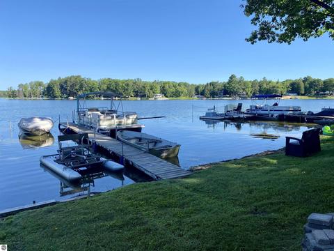 5375 Duggan Dr, Lupton, MI 48635 photo 10