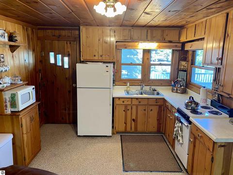 5375 Duggan Dr, Lupton, MI 48635 photo 17