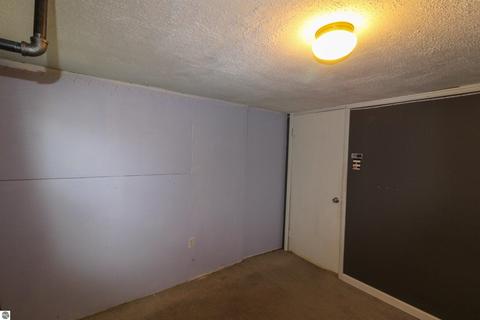 105 S Second, Shepherd, MI 48883 photo 12