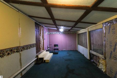 105 S Second, Shepherd, MI 48883 photo 7