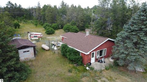 513 E M 72, Grayling, MI 49738 photo 1