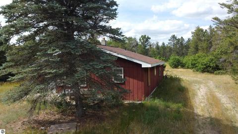513 E M 72, Grayling, MI 49738 photo 15
