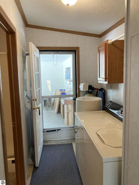 805 Sensabaugh Rd, Lupton, MI 48635 photo 7