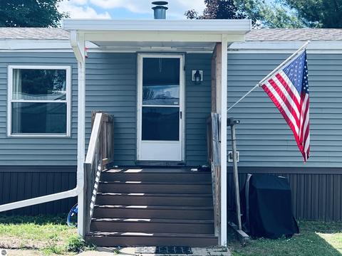 324 Pine St, Manton, MI 49663 photo 2
