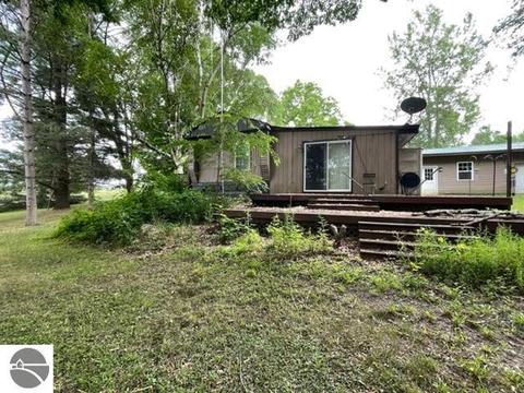 23515 30th Ave, Sears, MI 49679 photo 6